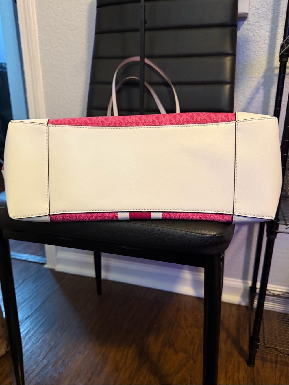 Michael Kors Fuchsia and White Tote with Pouch - Picture 8 of 11